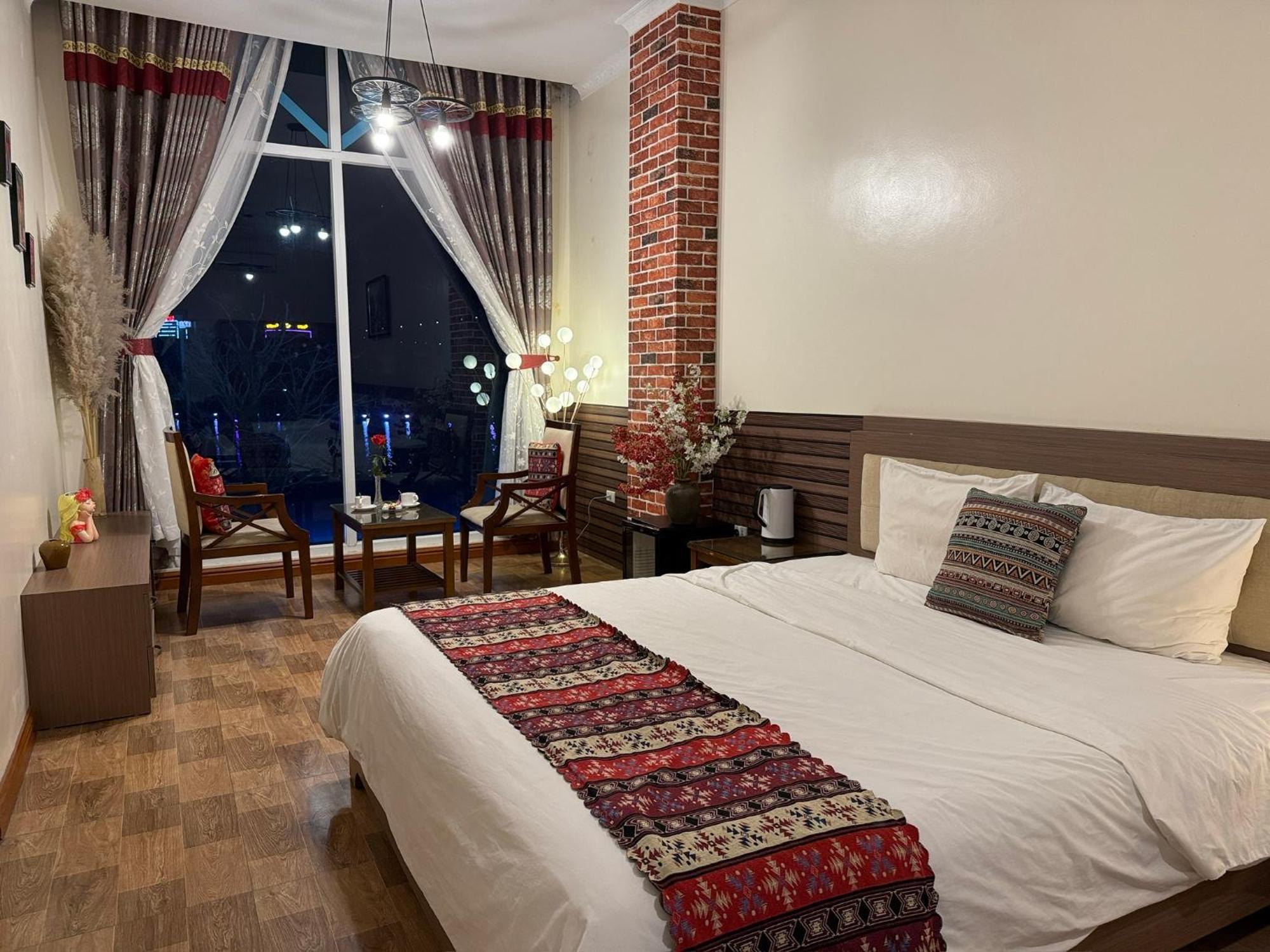 Anh Hong Hotel Ta Lan Than Екстер'єр фото