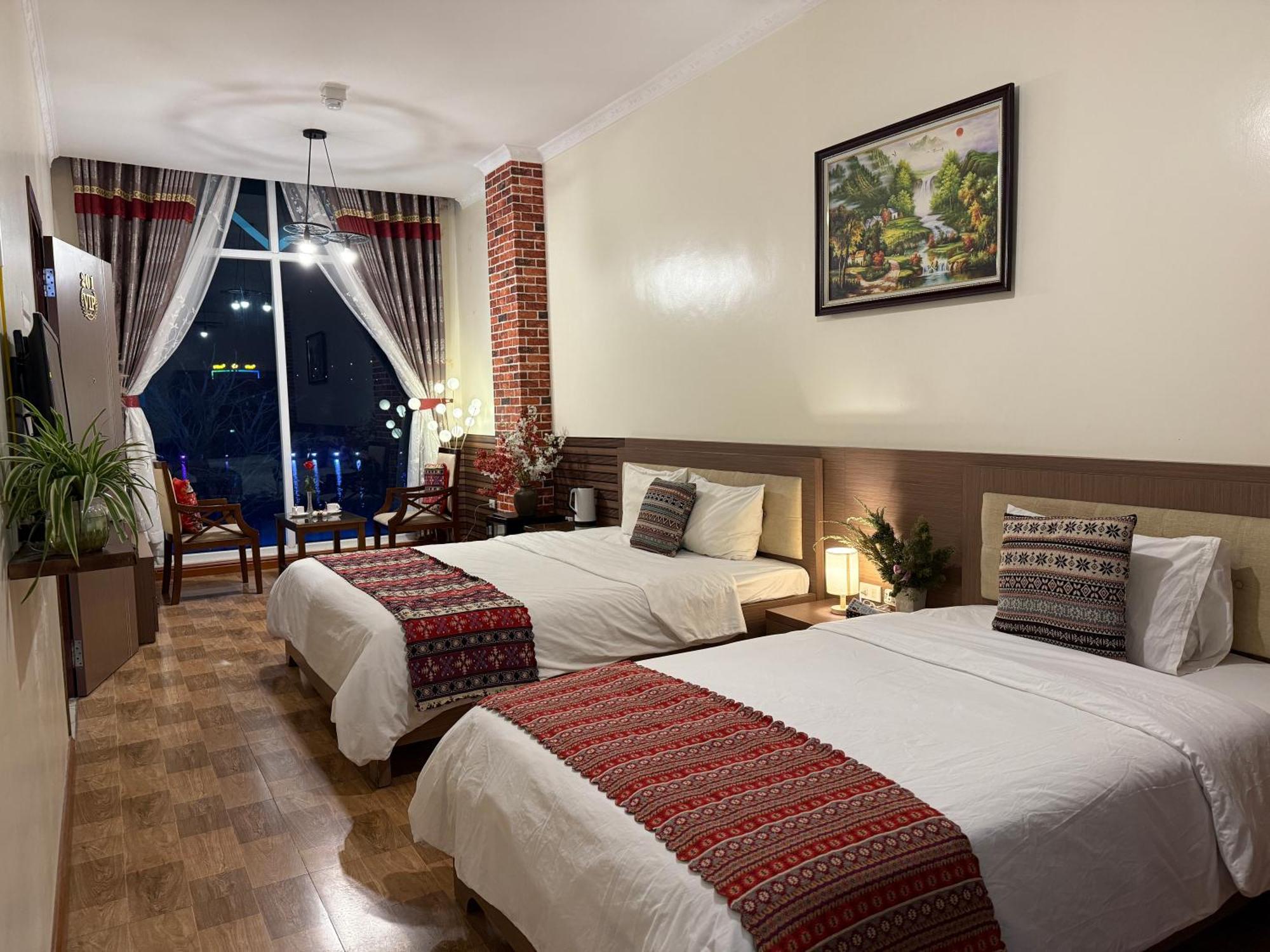 Anh Hong Hotel Ta Lan Than Екстер'єр фото
