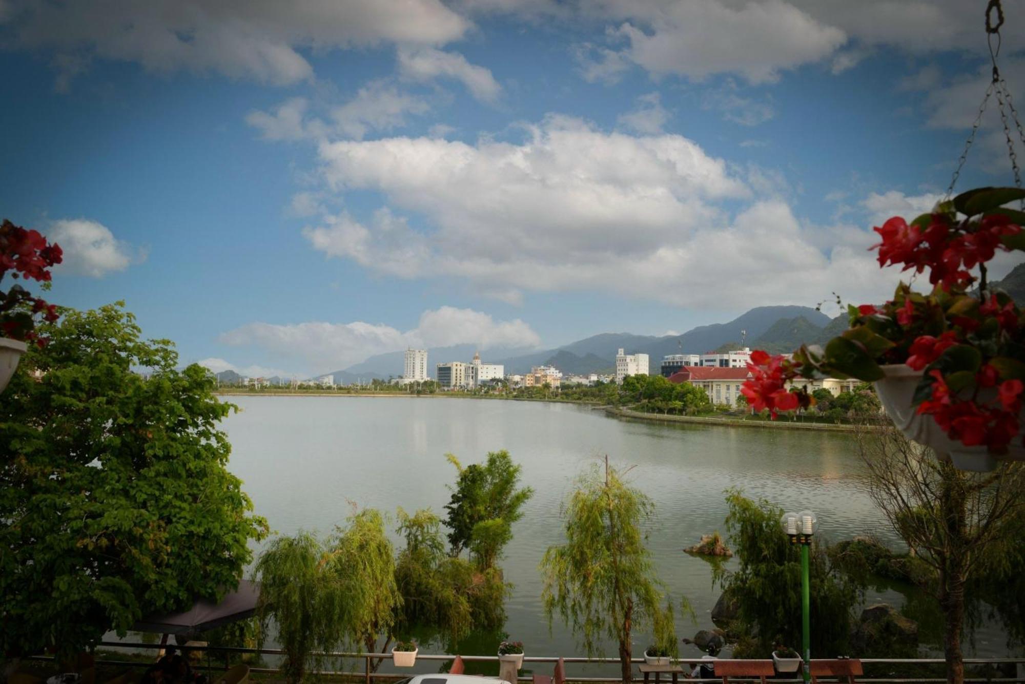 Anh Hong Hotel Ta Lan Than Екстер'єр фото